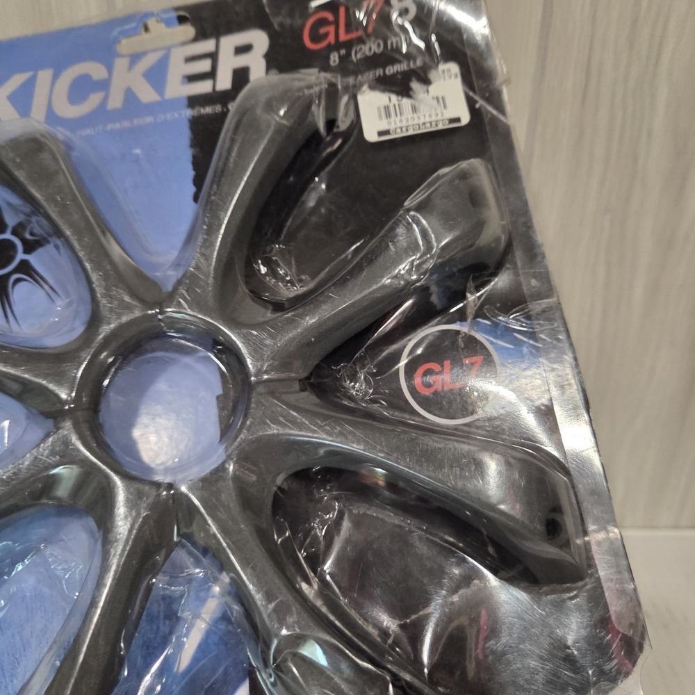 Kicker GL78 8in Speaker Grille - Picture 4 of 6